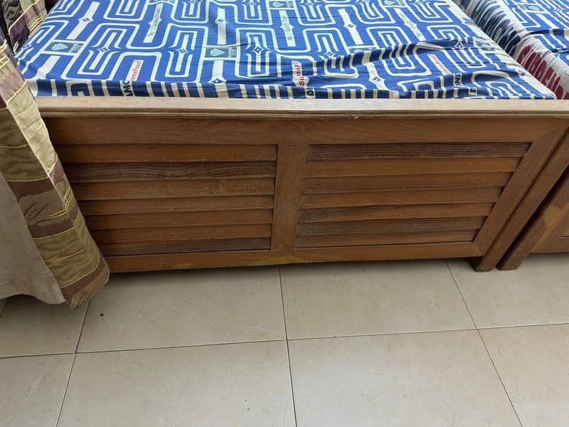 Bed single 4
