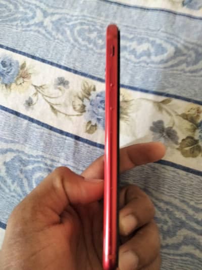 Apple iPhone SE