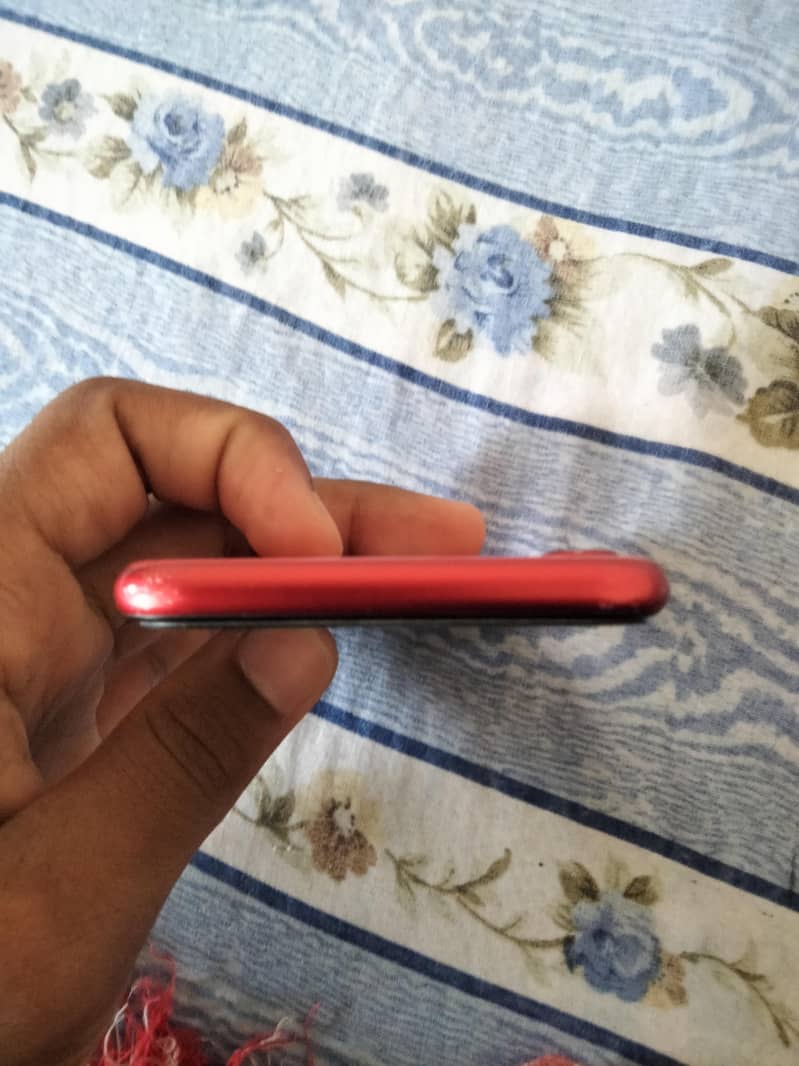 Apple iPhone SE 3