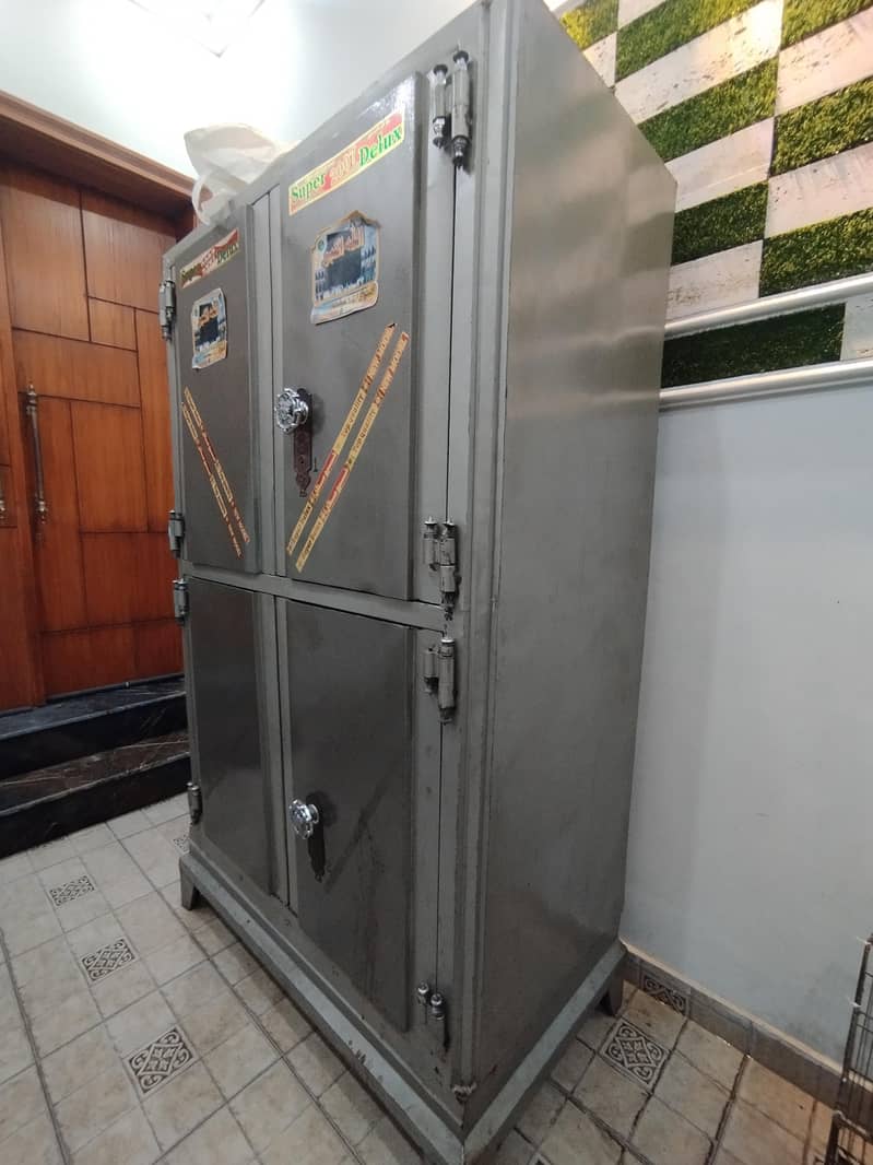 iron safe 3