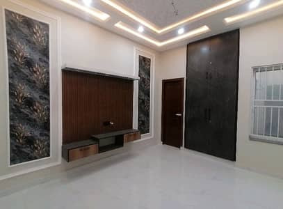 10 Marla House In Mujahid Green Valley For sale