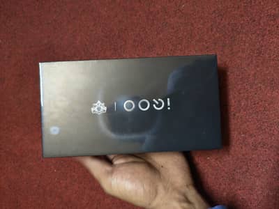 Iqoo 15 ultra 16/512 Black Box pack non pta