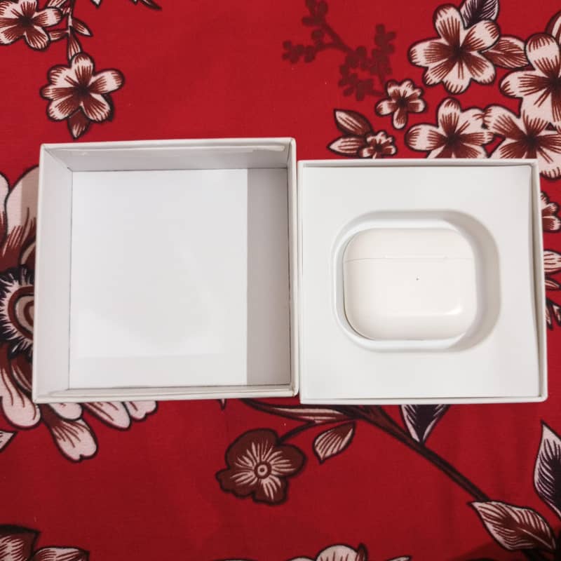 apple Airpods3rd generation 3