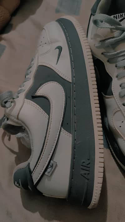 Nike Air Force 1 Original – Used Condition