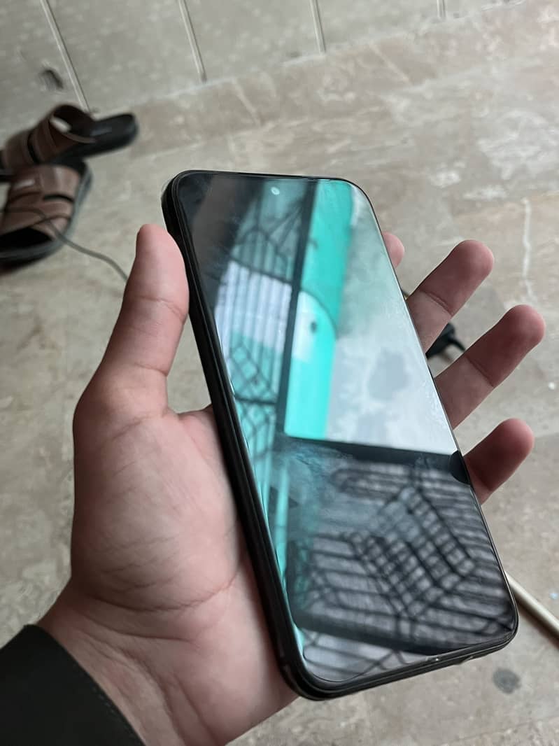 Realme C85 6