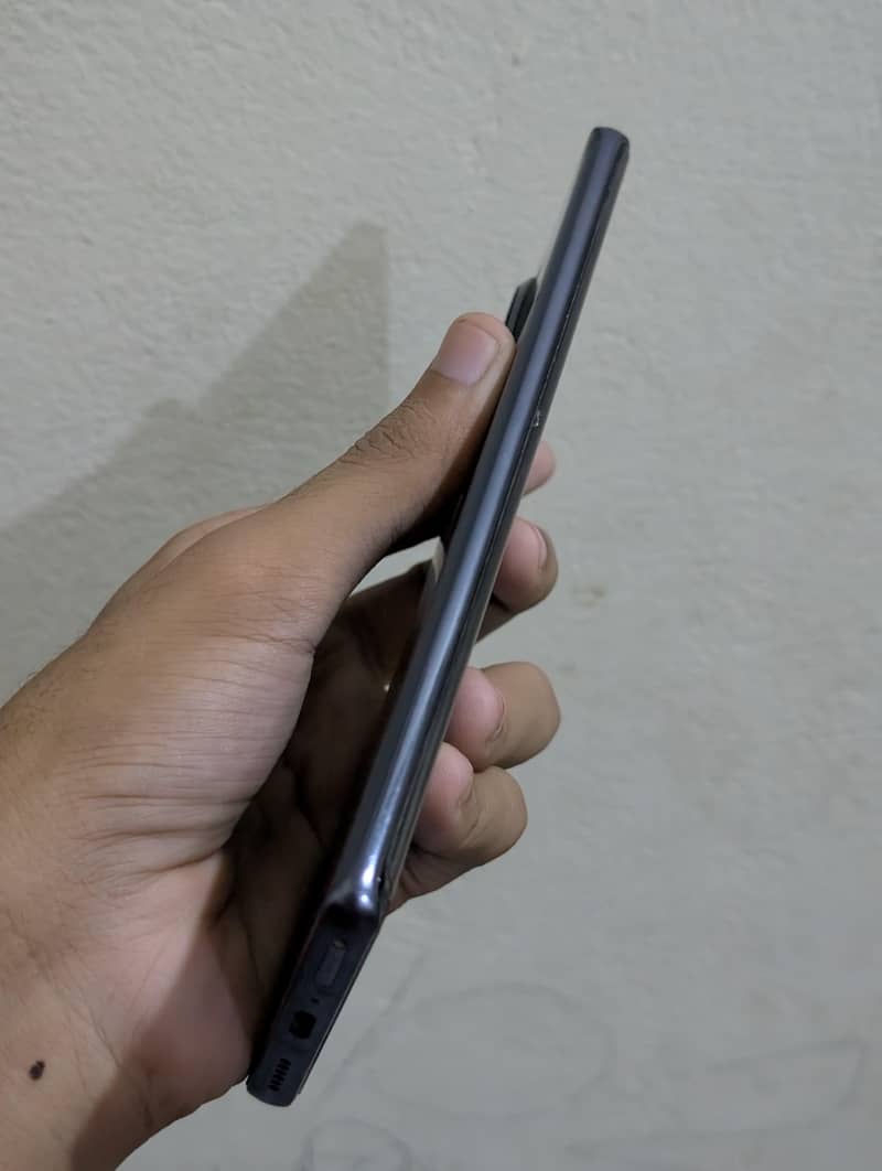 Tecno Spark 20 Pro Plus 5