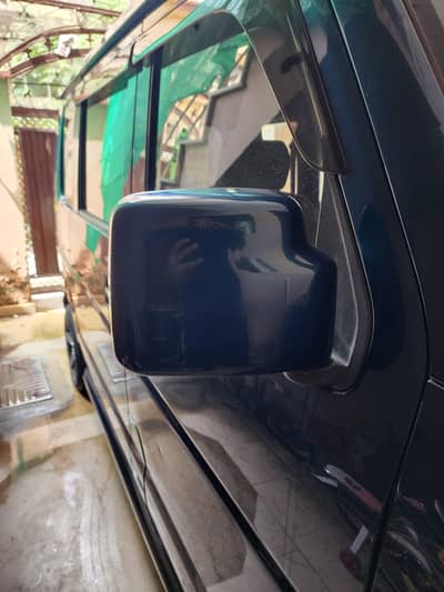 Suzuki every retractable side mirror