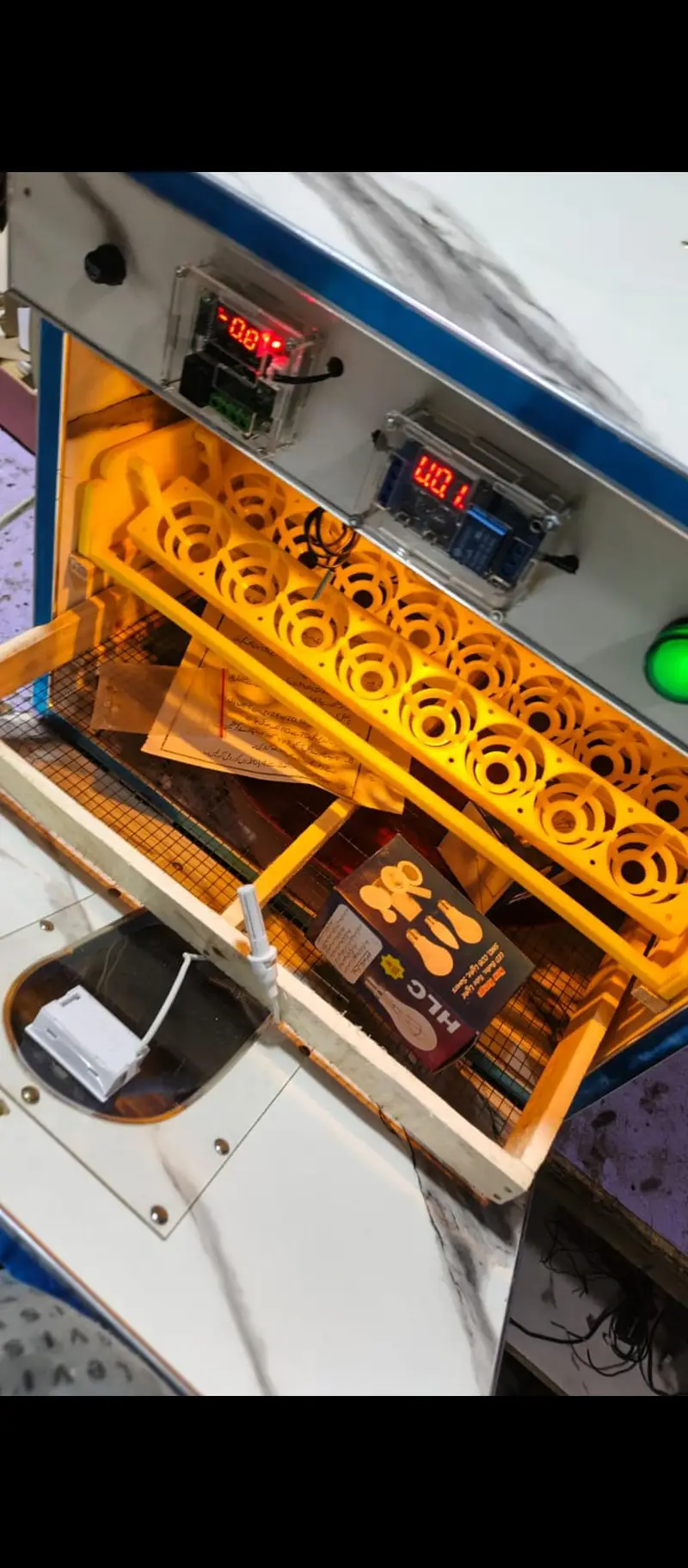 incubator — photo 6