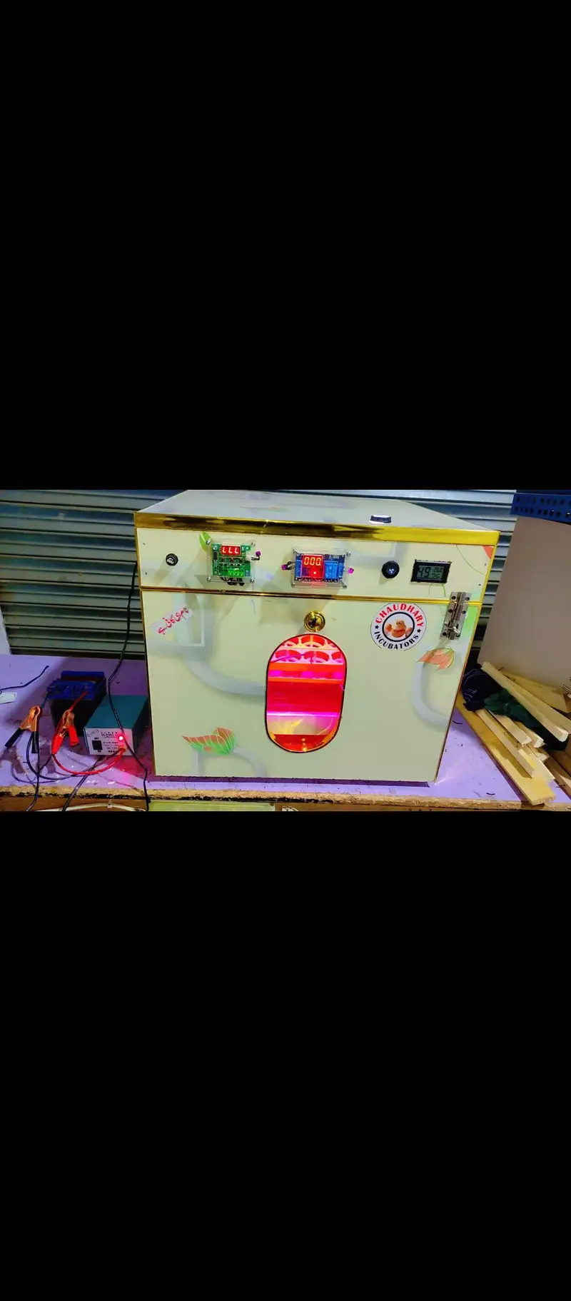 incubator — photo 9
