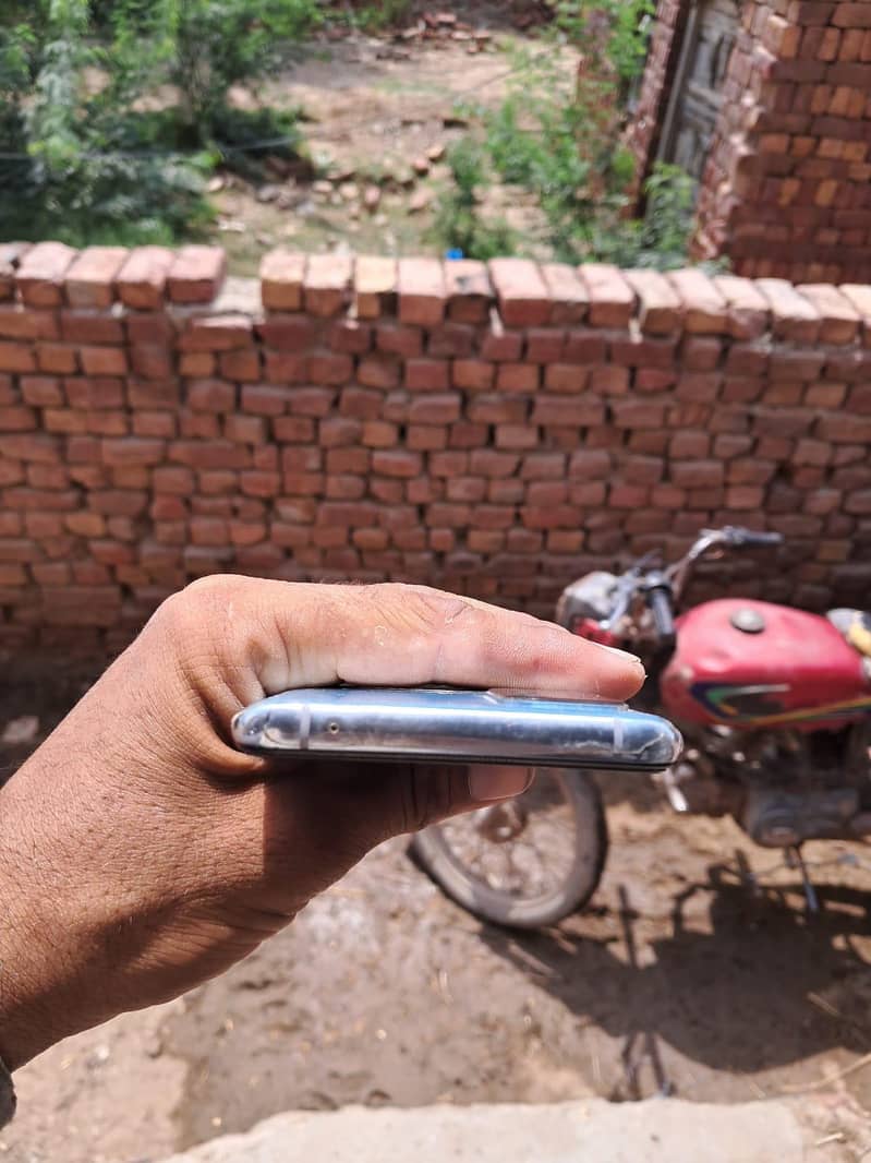 One Plus 8T 0