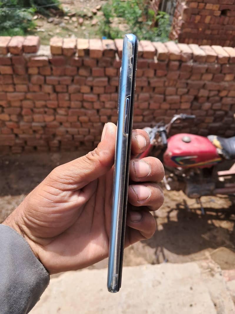 One Plus 8T 1