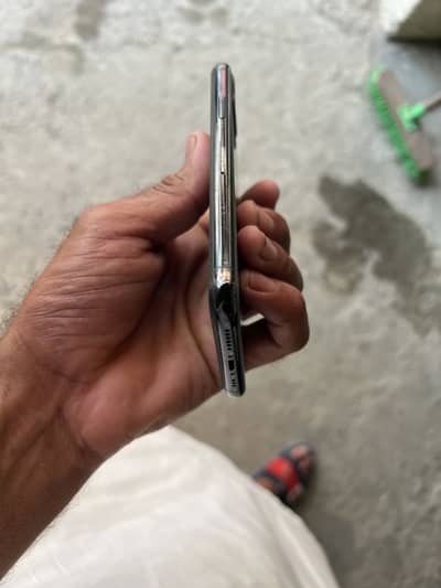 Apple iPhone 11 Pro