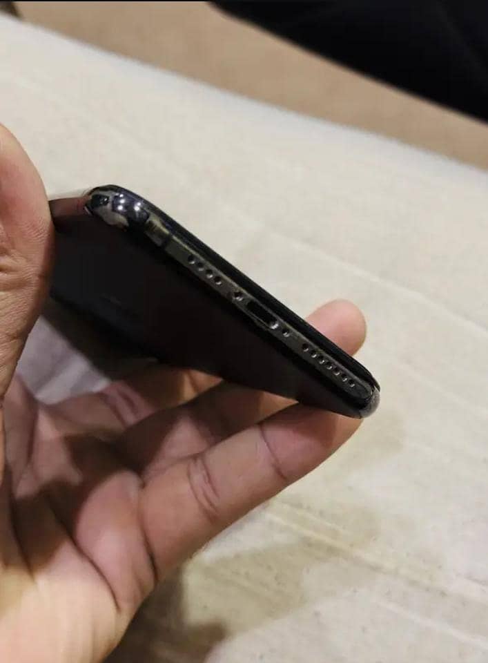 Apple iPhone 13 Pro Max 5