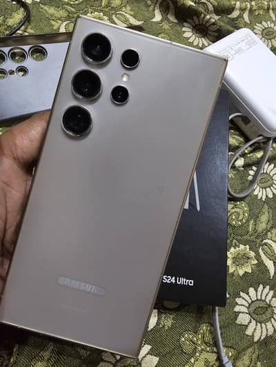 Samsung Mobile S24 Ultra