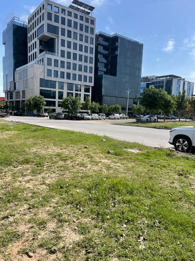 Prime Commercial Corner Plot For Sale Civic Center, Gulberg Greens