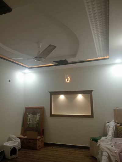 10marla 3beds DD TV lounge kitchen attached baths like brand new house upper portion for rent in G 13 2 islamabad