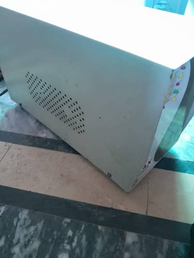 UPS AND BATTERY