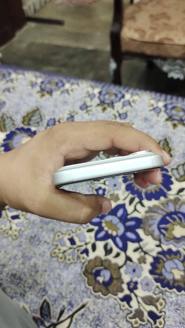 Apple iPhone 17 Pro Max 1