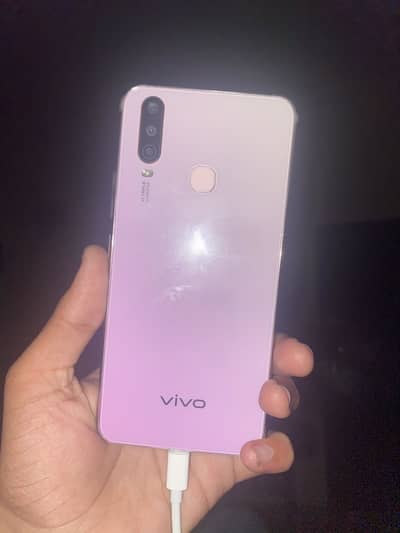 Vivo Y17