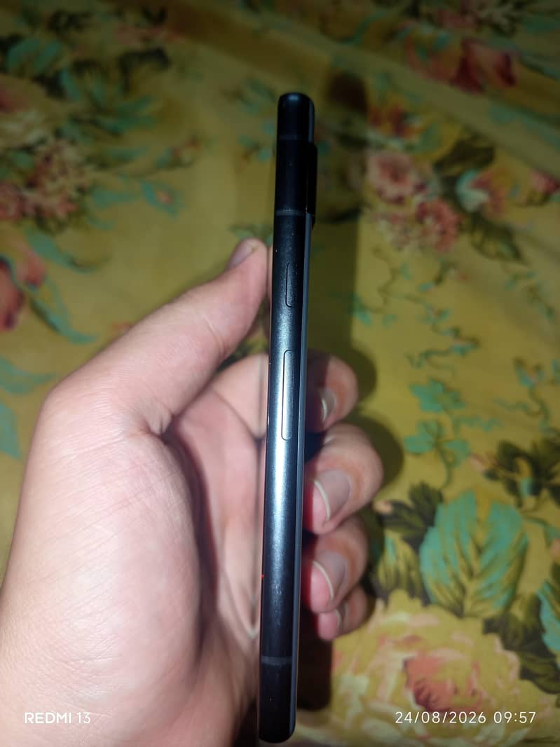 Google Pixel 7a 4