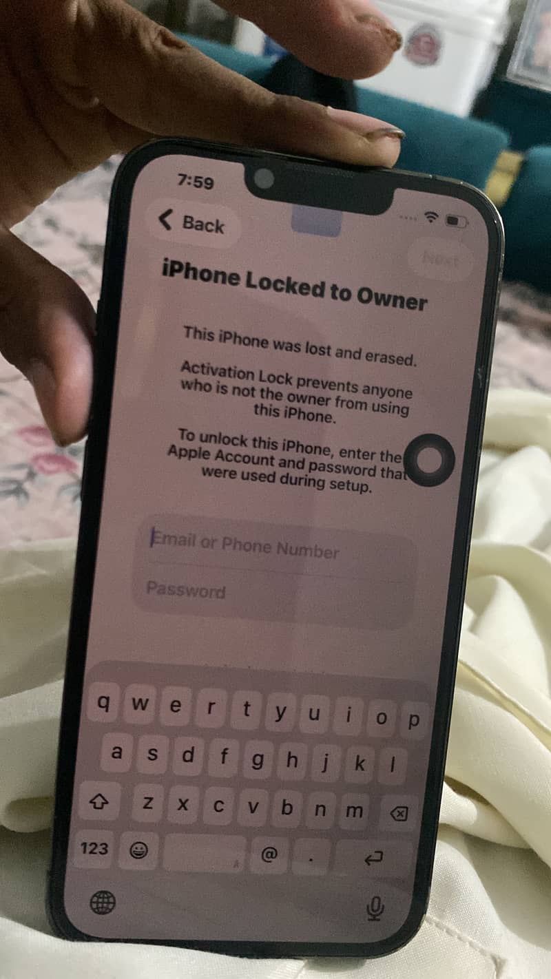 Apple iPhone 13 Pro 1