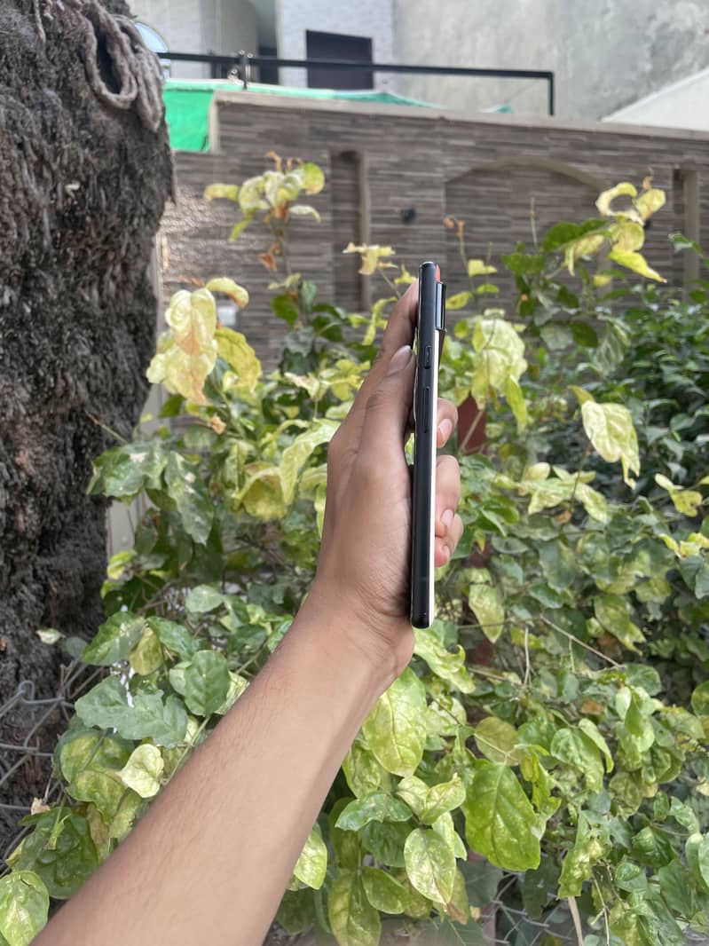 Google Pixel 6 3