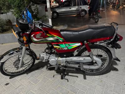 HONDA CD 70 2022 MODEL