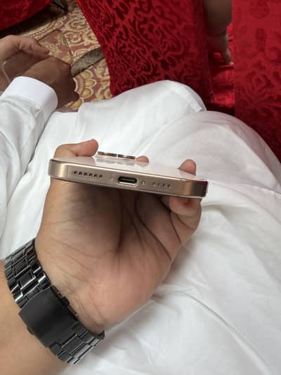Apple iPhone 16 Pro Max (JV)