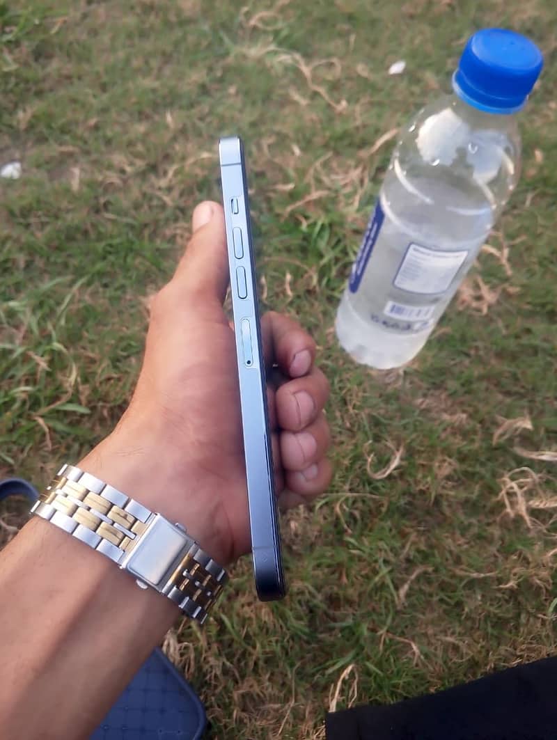 Apple iPhone 13 Pro Max 3
