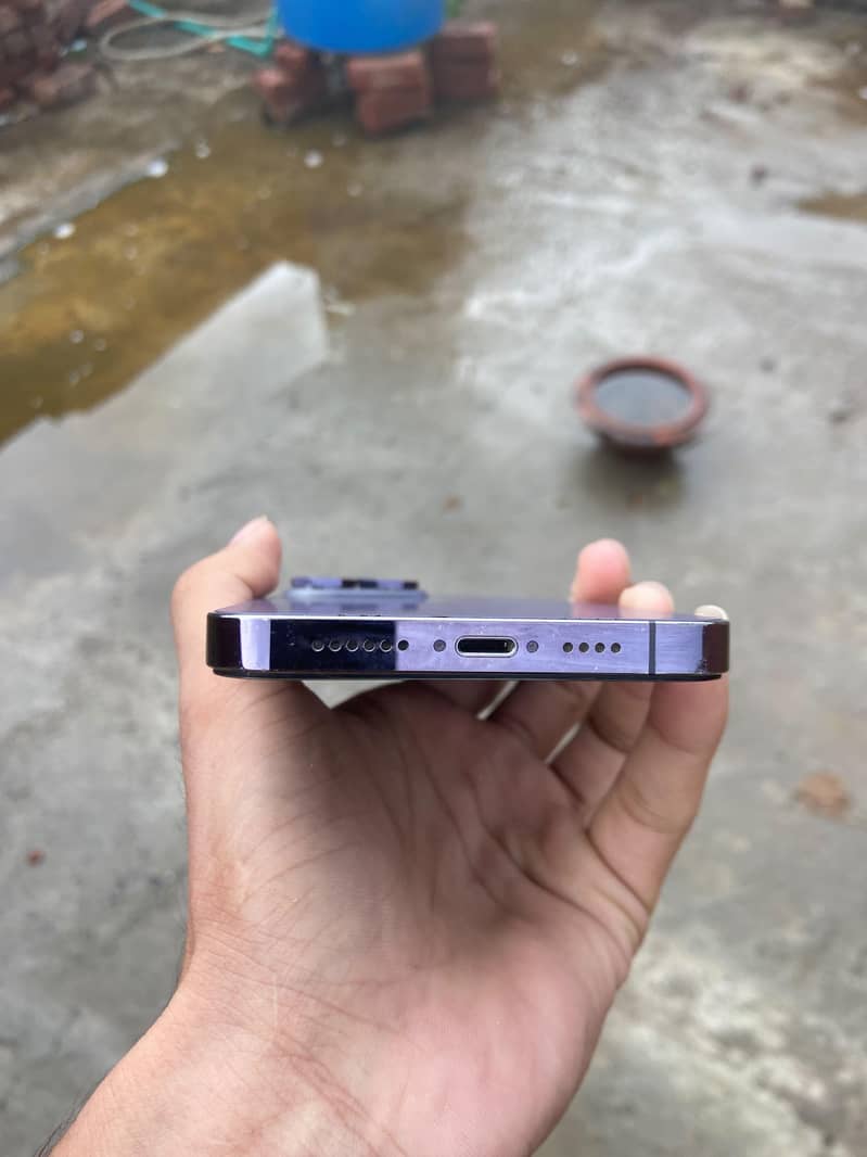 Apple iPhone 14 Pro Max 2