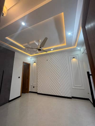 25/40( 4 MARLA) House Available For Rent In G13