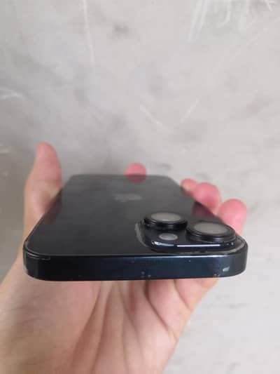 Apple iPhone 14