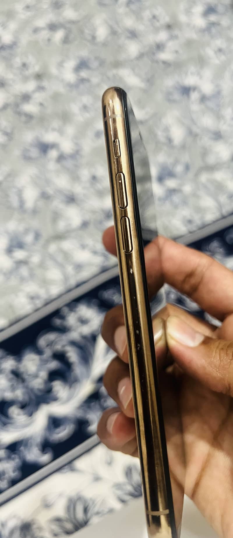 Apple iPhone 11 Pro 3