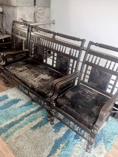 Used 5 seater wood Sofa