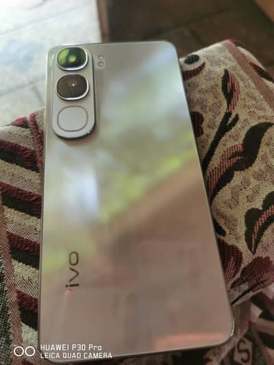 Vivo Y200