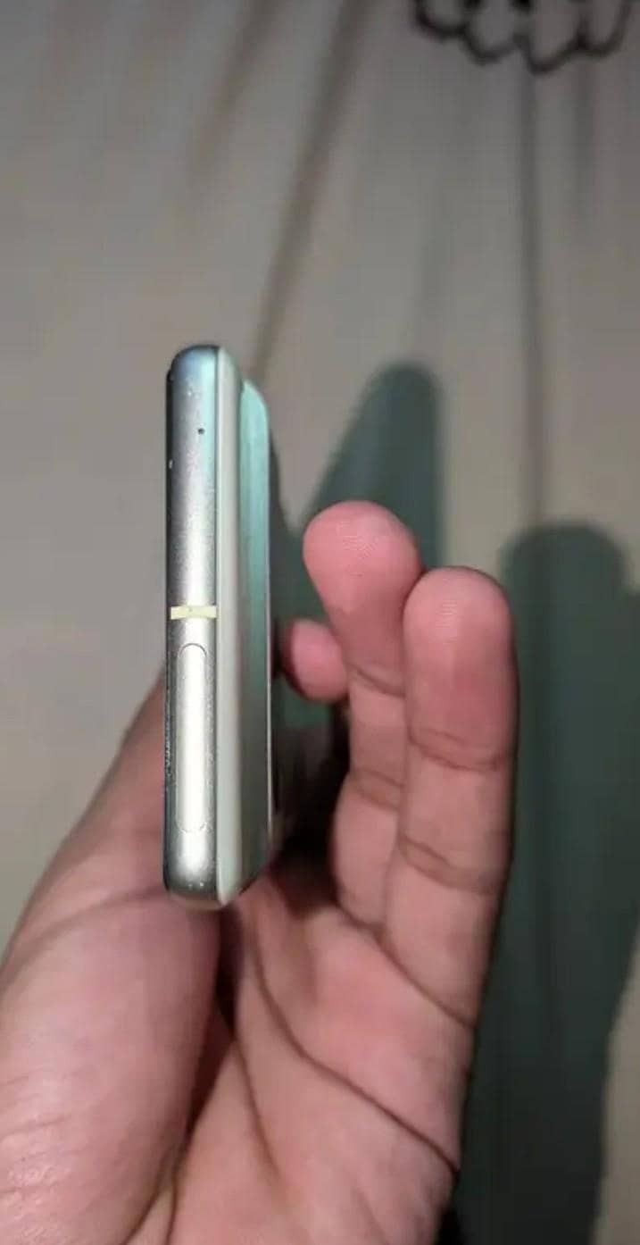 Google Pixel 7 3