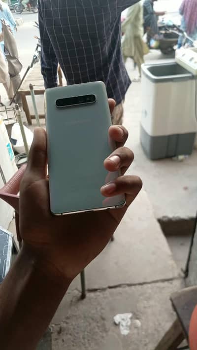 Samsung Mobile S10