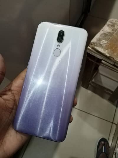 OPPO F11