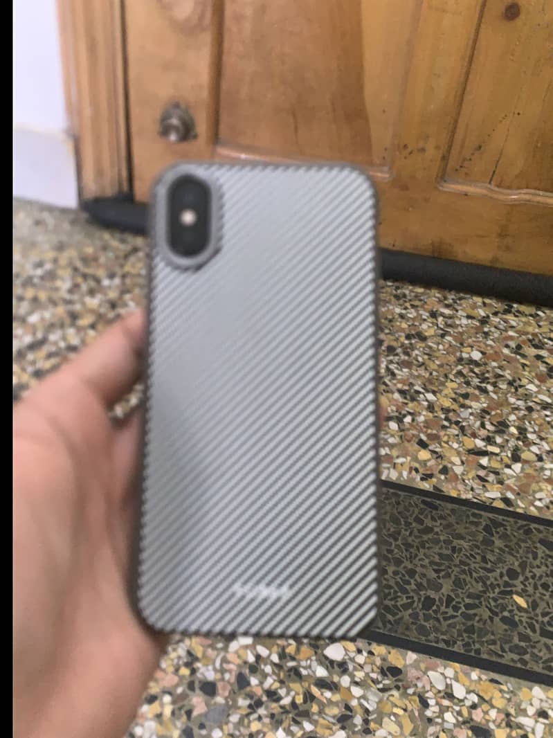 Apple iPhone X 0