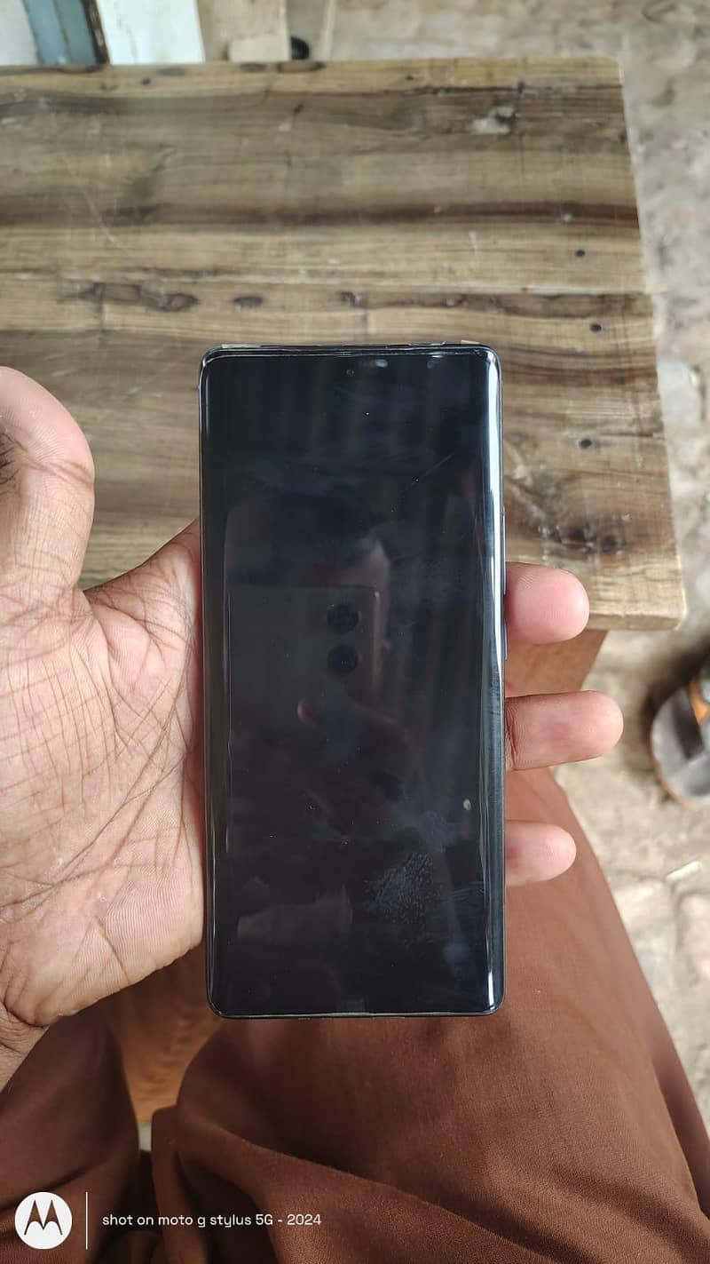 Infinix Note 40 Pro 1