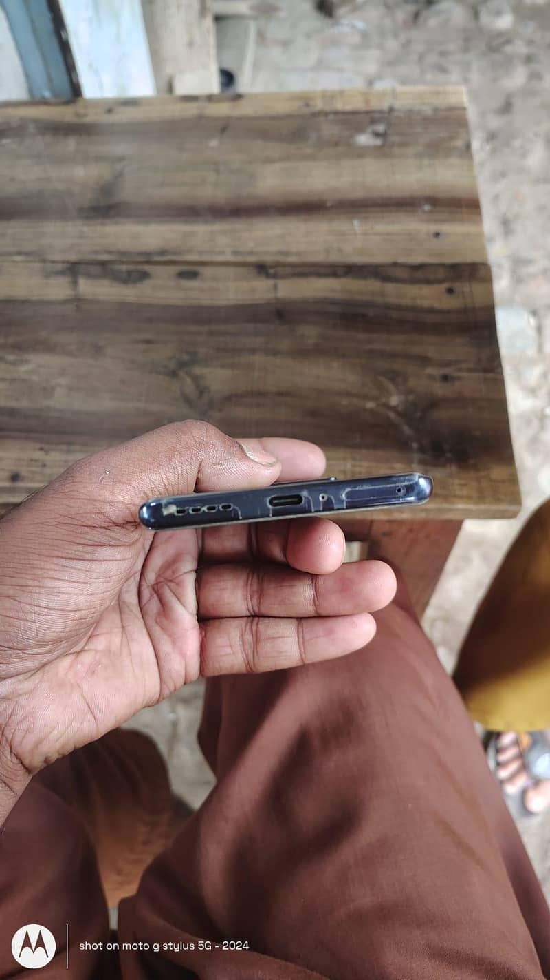 Infinix Note 40 Pro 6
