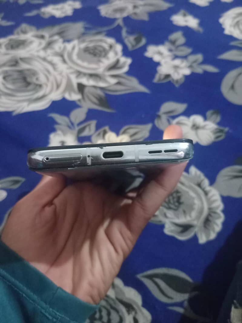 One Plus 9 Pro 3