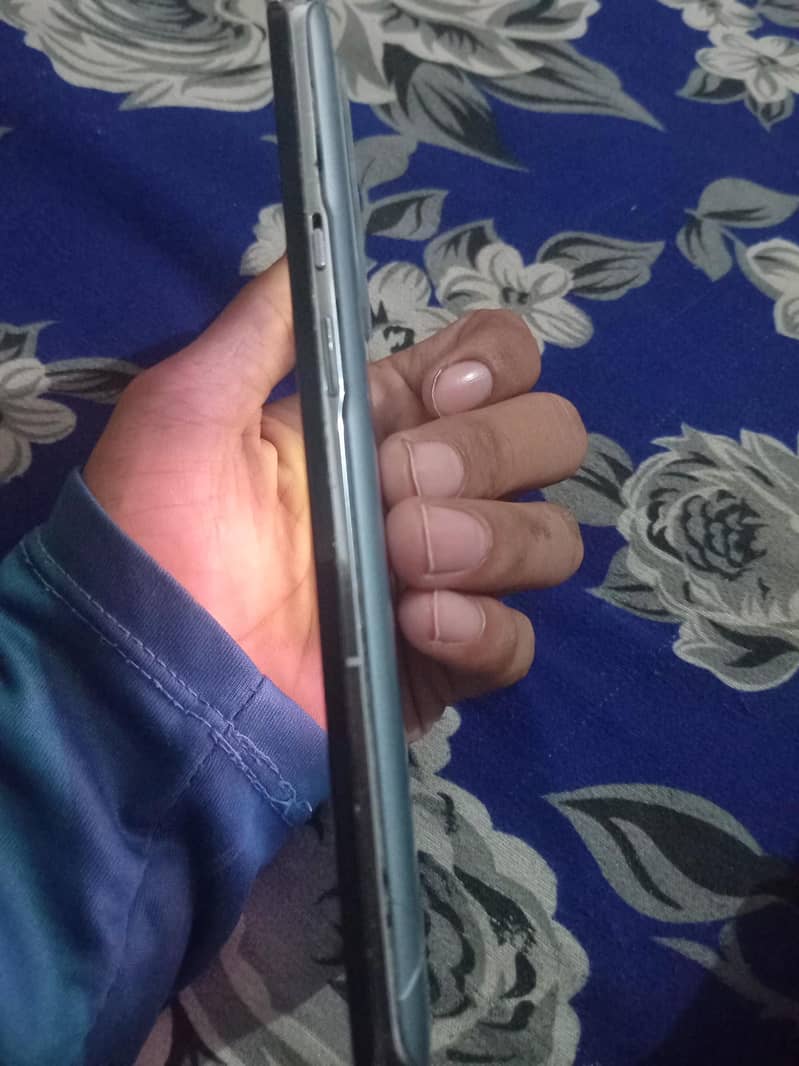 One Plus 9 Pro 4