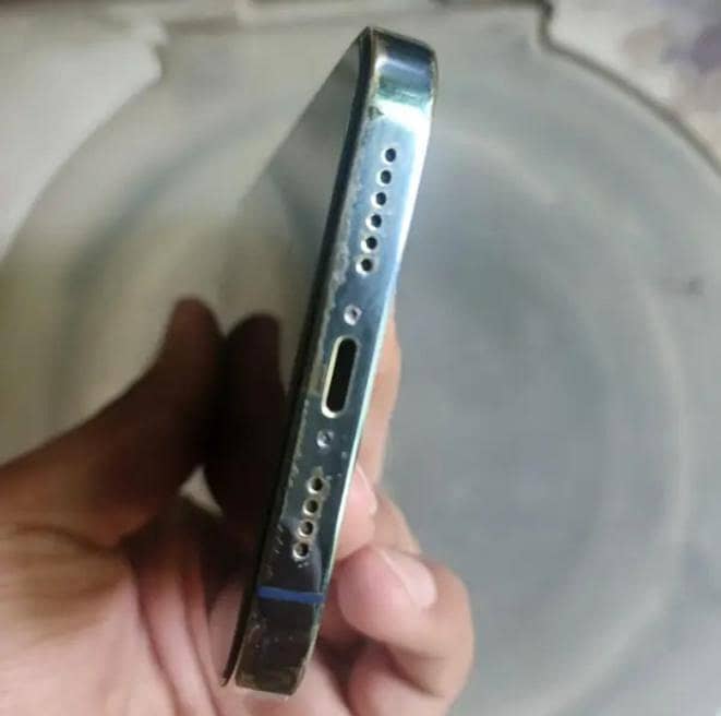Apple iPhone 13 Pro Max 3