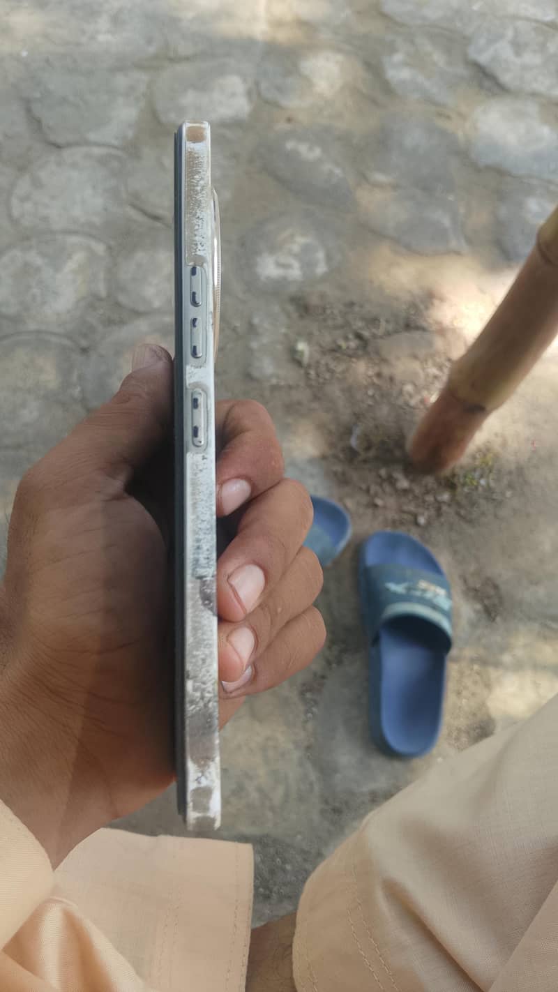 Tecno CAMON 30 2