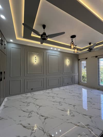 1 Kanal Size Like Brand New Luxury And Elegant Spainish Designer Upper Floor Available For Rent With All Basic Amneities At Reasonable Demand At Top Location In G-13 Nearby To Metro Station