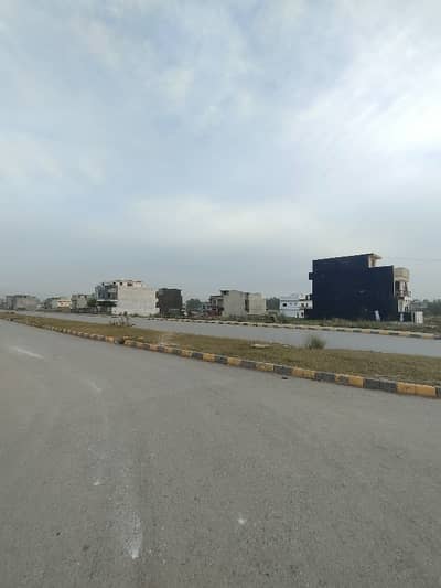 5 Marla Plot For Sale Double Road In G15/3 Islamabad