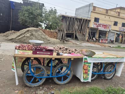 chair table  rarri fuirt  sabzi juice counter shwarma chat counter