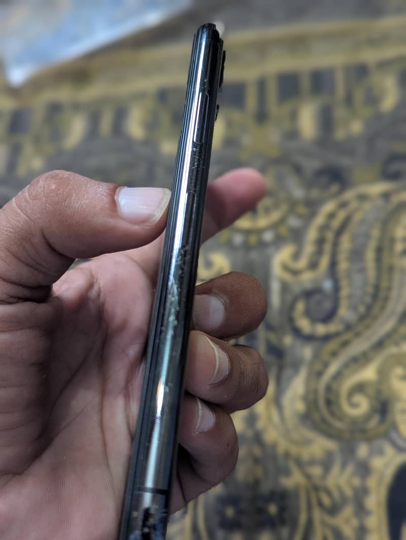 Apple iPhone X 1