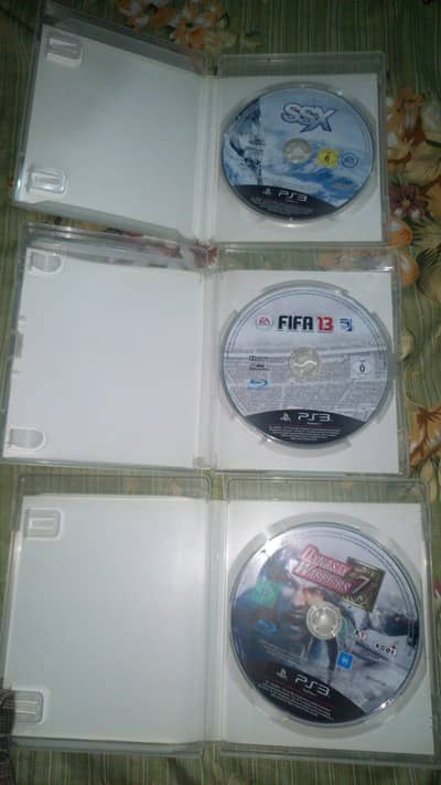 3pair of vedio game for Ps 3